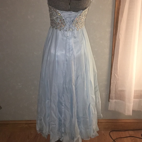 prom or formal dress - Picture 2 of 8